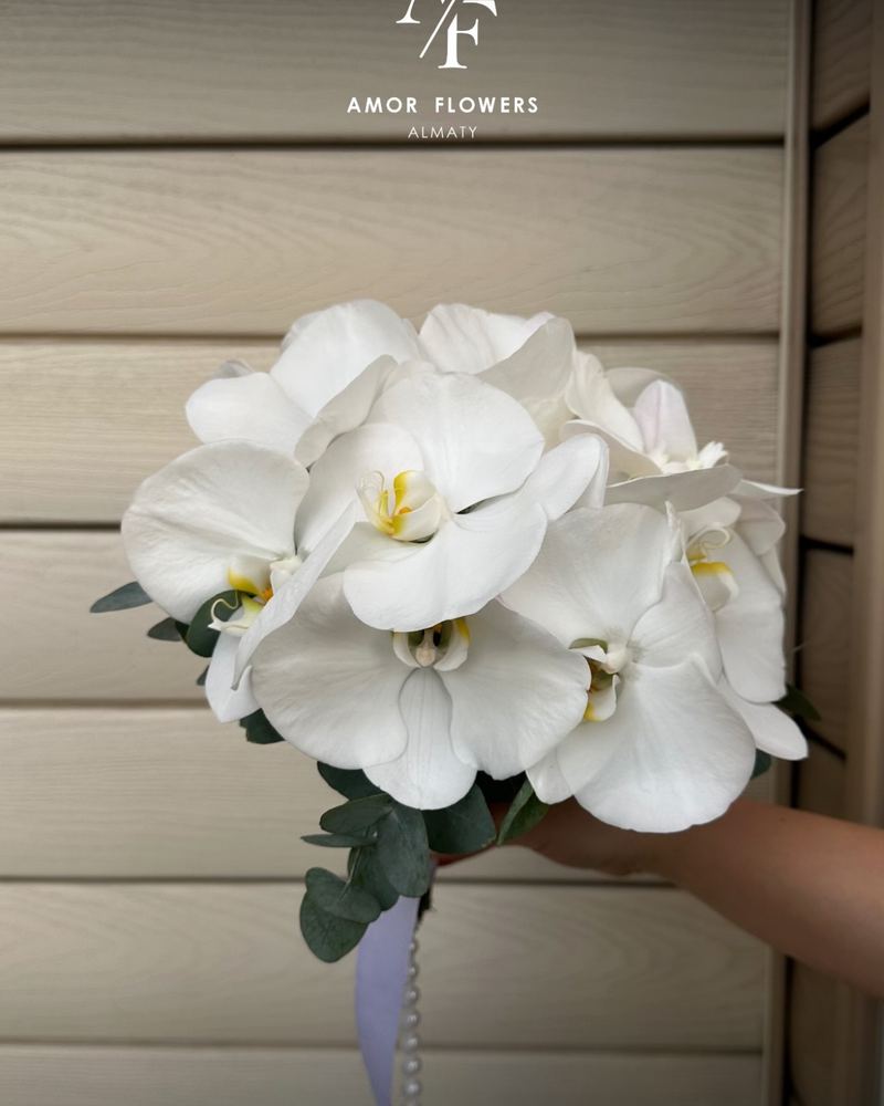 Свадебный букет невесты «White Romance №3»